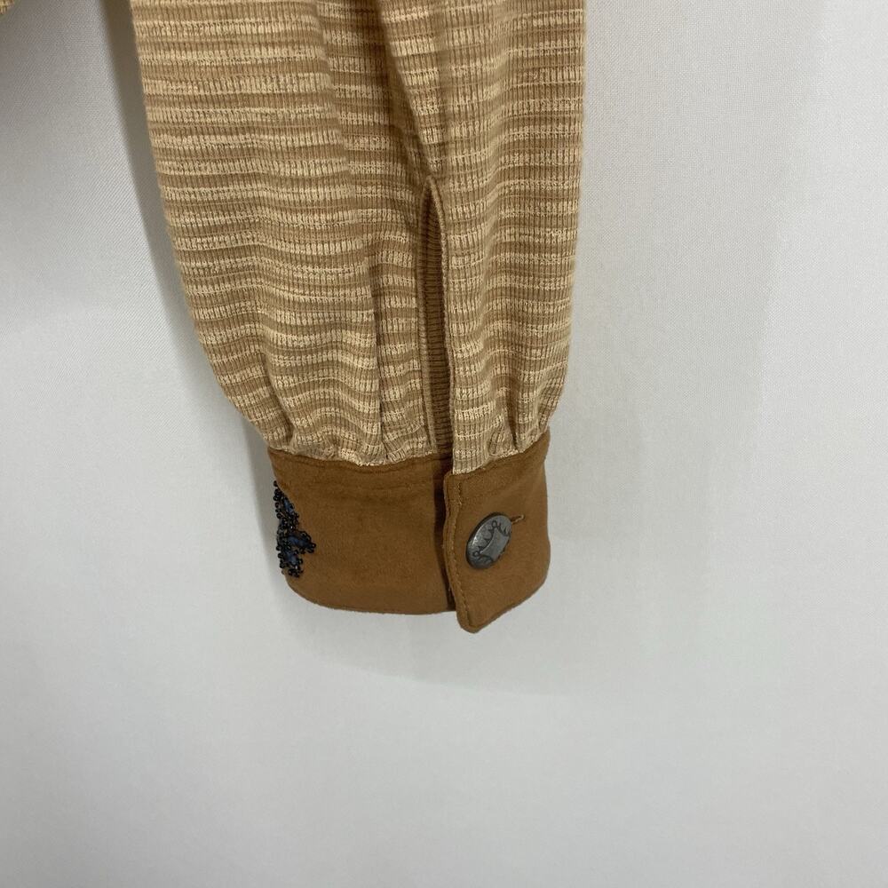 Double D Ranch Size M Trails End Top Long Sleeve Beaded Embellished Tan Western - Picture 9 of 11